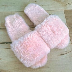 Indoor slippers